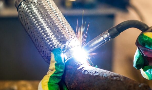 Замена гофры глушителя в Минске